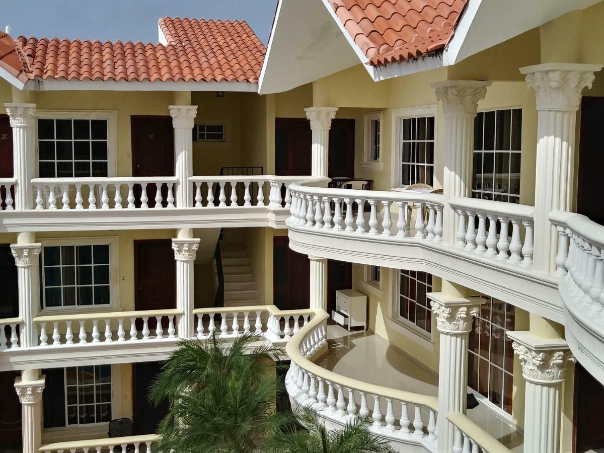 Mel Bavaro Beach, Share Bed & Breakfast *
